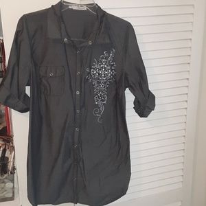 Maurices fitted button up